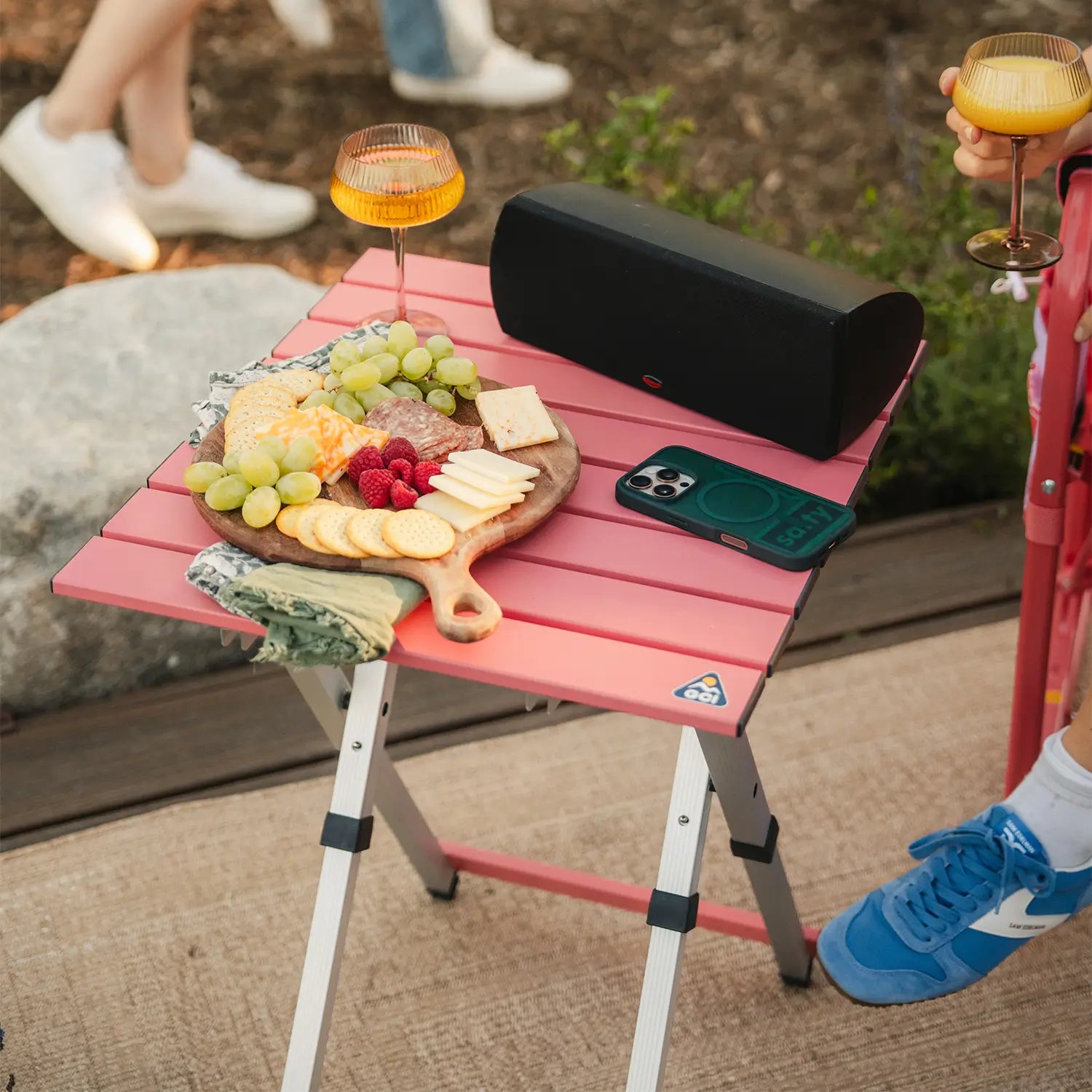 Compact Camp Table 20 | Featured Outdoor Choice | Outlandridge 81FC