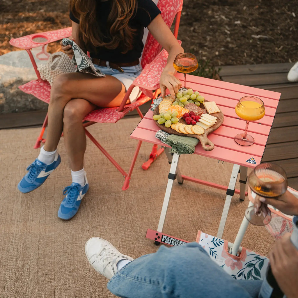 Compact Camp Table 20 | Featured Outdoor Choice | Outlandridge 81FC