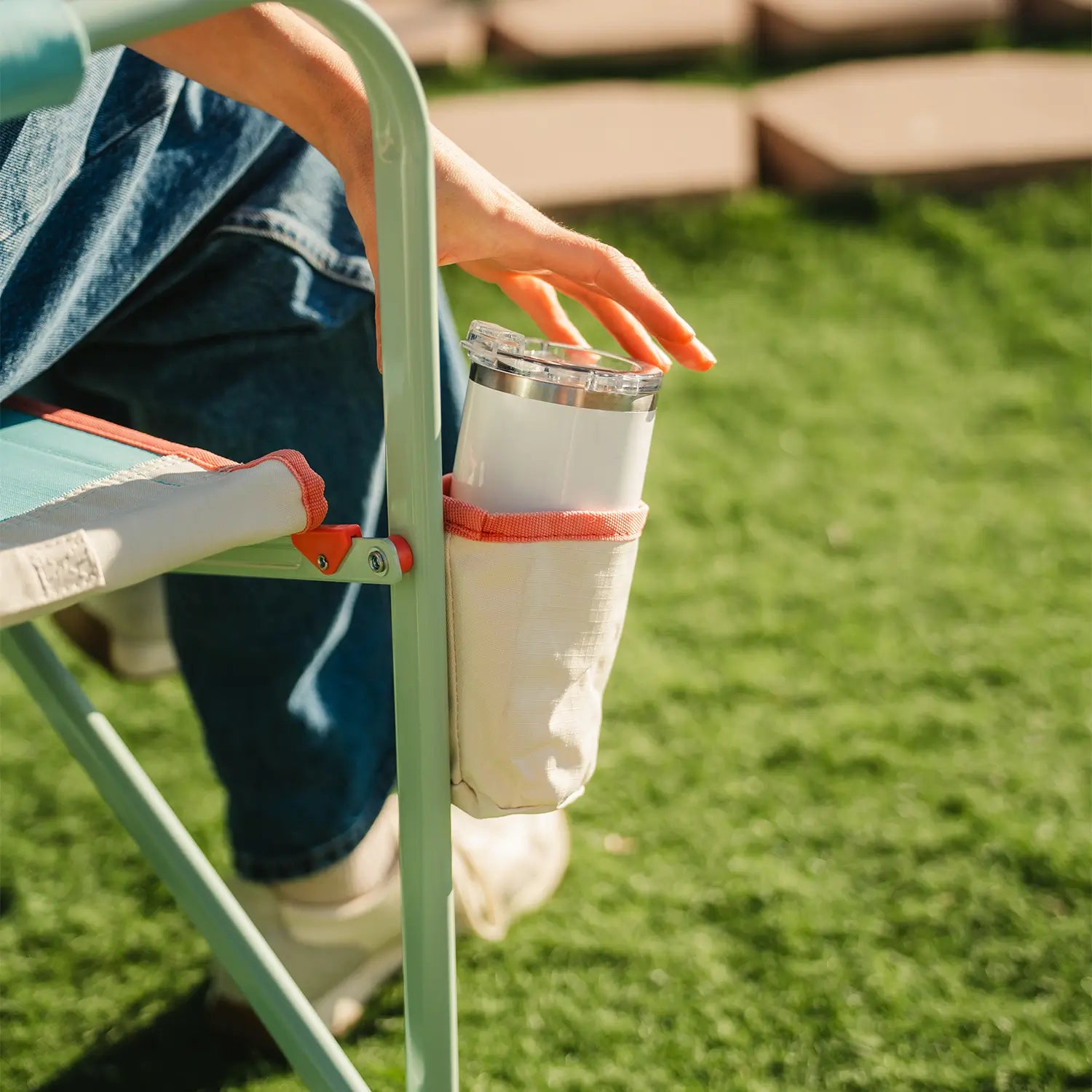 Freestyle Rocker | Featured Outdoor Choice | Outlandridge E863