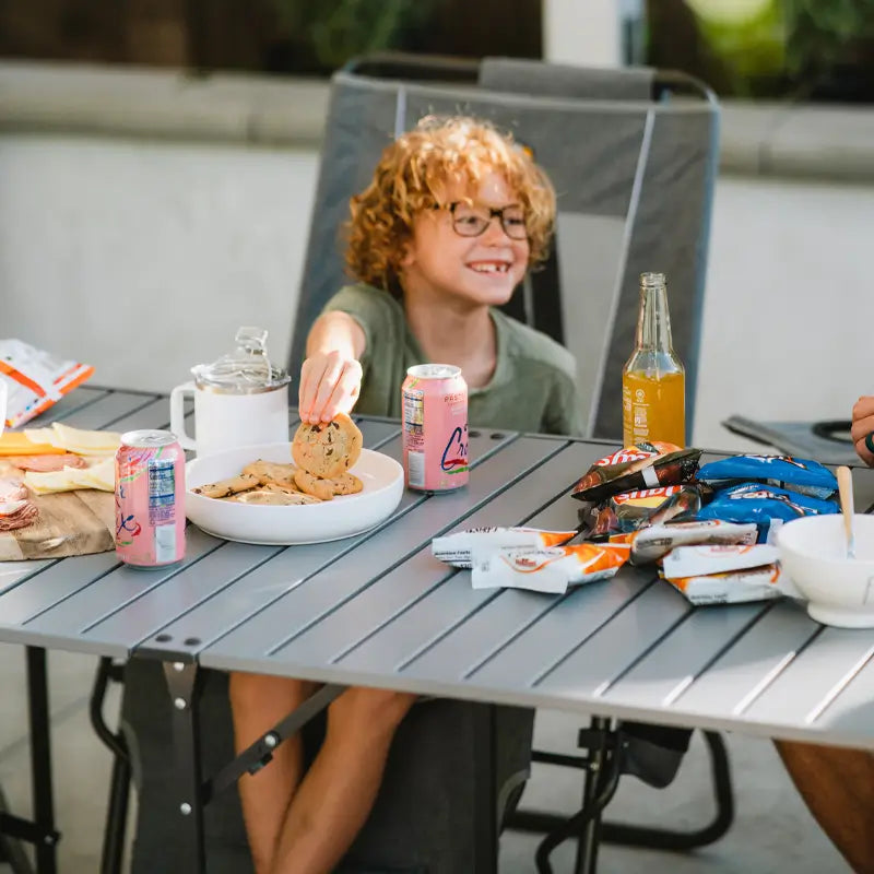 Slim-Fold Table | Featured Outdoor Choice | Outlandridge A466